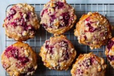 raspberry streusel muffins – smitten kitchen
